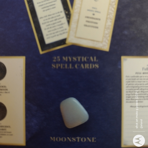 A Guide to Moon Magic - Picture 6 of 16